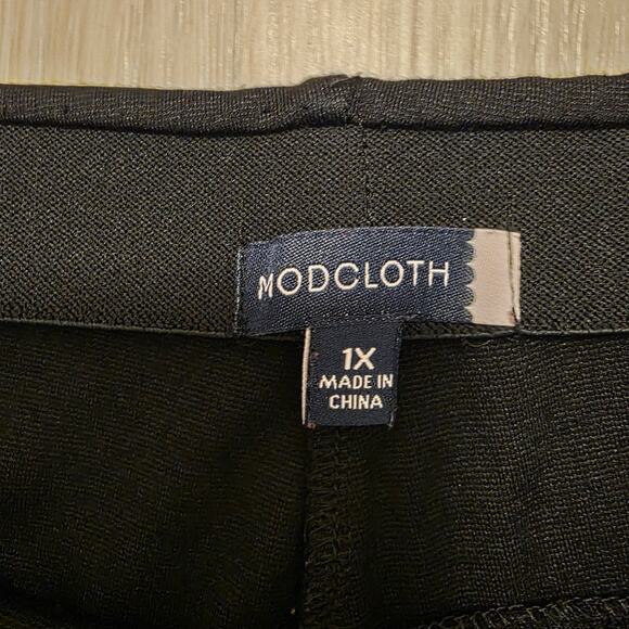ModCloth Black Stretchy Skinny Elastic Waist Pull On Sleek Dress Pants Size 1X - Picture 2 of 8